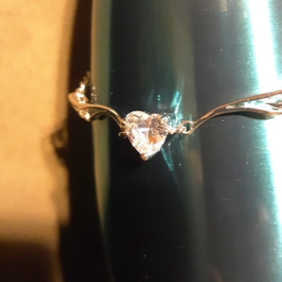 Sterling Silver * Adorned with Crystal Heart Gem Stone Ankle Bracelet - Picture 1 of 5